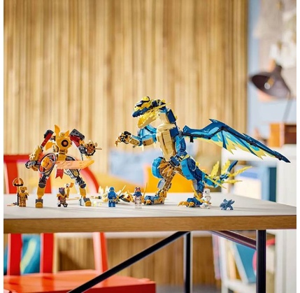 Lego Konstruktor Ninjago: Elemental Dragon vs Empress Robot