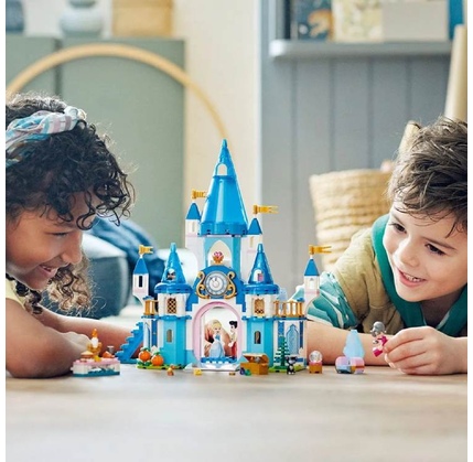 Lego Konstruktor Disney Princess: Zoluşka Və Cazibədar Şahzadə Qalası